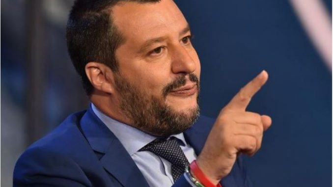 Салвини „го преживеа“ гласањето недоверба во италијанскиот Парламент поради врските на неговата партија со Русија