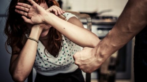 СВР Тетово поднесе кривична пријава против 73-годишно лице за семејно насилство – ја затворил својата снаа и ја тепал во повеќе наврати