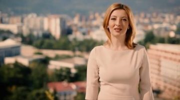 Отрезнувачка Реалност за Данела: Поразителниот изборен резултат на Арсовска поттикна повици за оставка и промени во Скопје, градоначалничката не се изјаснила
