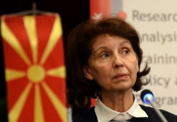 Борба за европската иднина на Македонија: Претседателот Силјановска-Давкова бара поддршка и гаранции за евроинтеграциите за време на состанокот со италијанскиот претседател во Рим