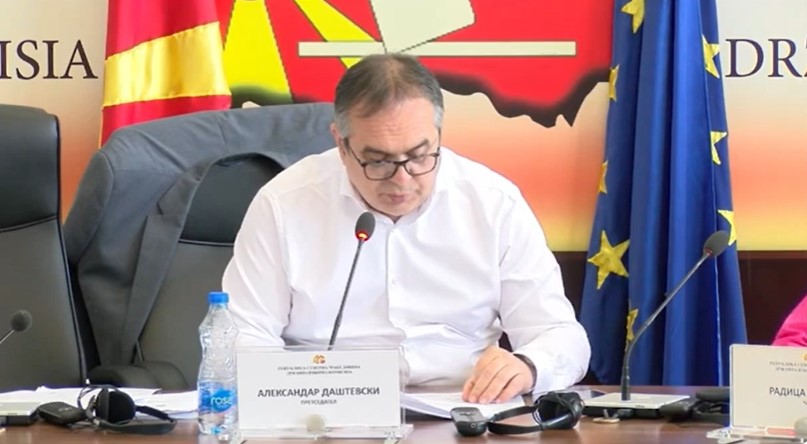 Завршија единаесеттите парламентарни избори во Македонија – Државна изборна комисија го финализираше парламентарниот состав
