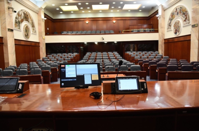 Милошоски, Митревски и Бендевска кандидати за потпретседатели на Собранието, седум поранешни пратеници добија апанажа