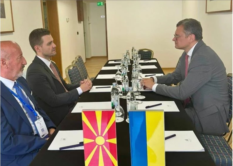 Министерот Тимчо Муцунски ги унапредува разговорите за интеграција во ЕУ на форумот во Дубровник – средба со Лајчак и колегите од Украина и Хрватска