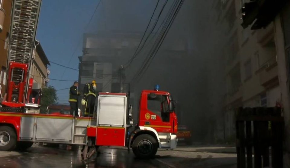 Три возила опожарени во скопски Чаир