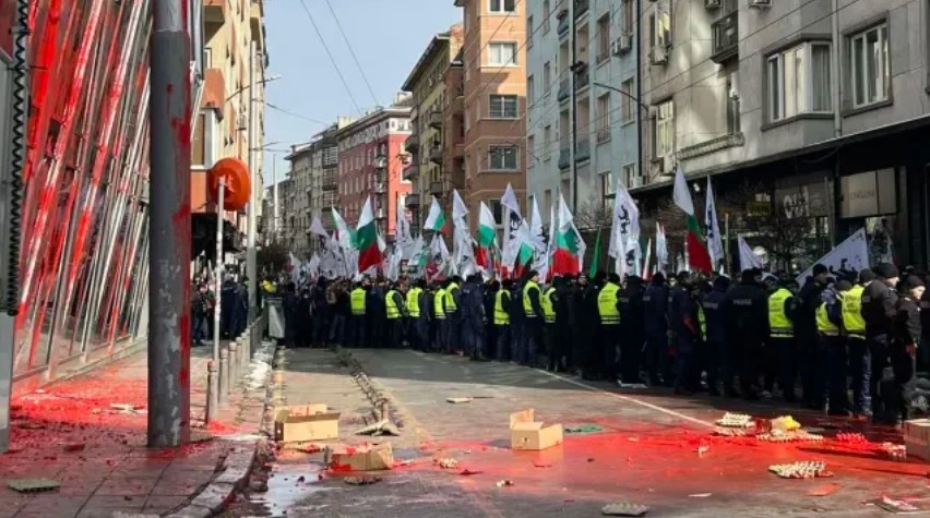 Обвиненија против петмина поради насилство на протестот во Софија