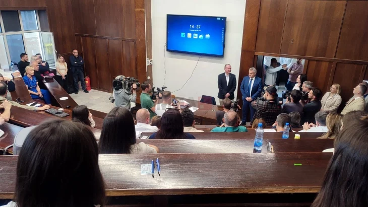 Конечно решение за специјализантите во Клинички