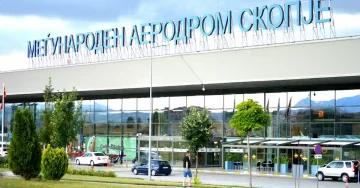 Криумчарење од големи размери на златен накит од пола милион евра од маж и жена - белгиски државјани на скопскиот аеродром
