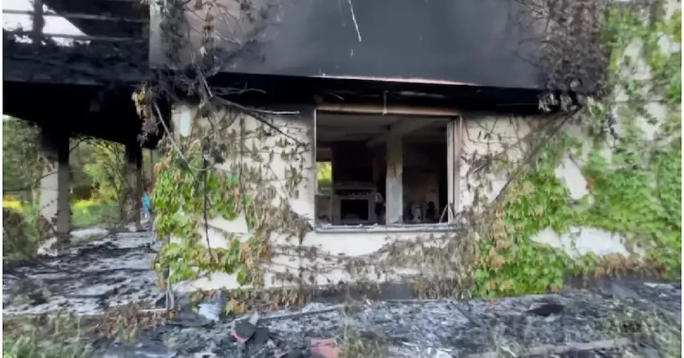 (ВИДЕО) ЗАПАЛЕНА КУЌАТА НА ПАНДОВ: Одмазда и смислен план на криминалци – ова е данокот за борбата за правда без калкулации, вели директорот на Управата за санкции