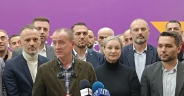 АЛИЈАНСА НА АЛБАНЦИТЕ ДОНЕСЕ ОДЛУКА: Преминуваме во опозиција, вели Таравари