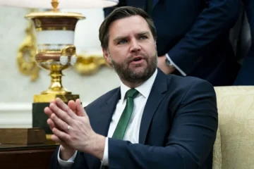 Венс предупредува: Војната во Украина ќе трае подолго од очекуваното