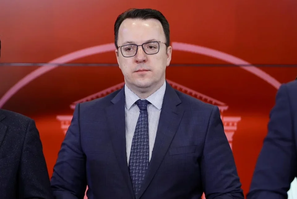 TРАНСПОРТОТ И ЗДРАВСТВОТО СЕ НАЈВАЖНИ СЕГМЕНТИ OД ДОГОВОРОТ ЗА СТРАТЕШКО ПАРТНЕРСТВО СО ОБЕДИНЕТОТО КРАЛСТВО – 2 СПРЕМНИ ПРОЕКТИ ЗА КОРИДОР 10 И КЛИНИЧКА БОЛНИЦА ВО ШТИП, ВЕЛИ НИКОЛОСКИ