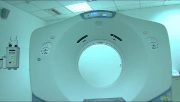 Медицинска опрема вредна 18,6 милиони евра скапува по подруми оти нема стручен кадар и простор за неа