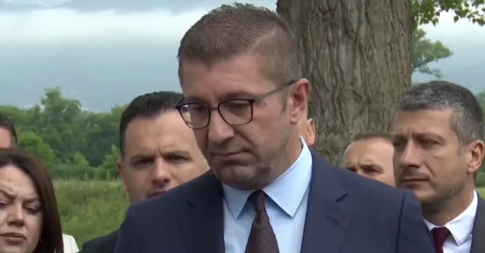 НЕ СЕ ЗАБОРАВЕНИ И ОСТАВЕНИ САМИ НА СЕБЕ: Помош и поддршка за семејствата на загинатите во трагедиите во Тетово и Кочани – пресудата за Модуларна е срамна, но што очекувате од судии избрани во штабовите на СДС и ДУИ?