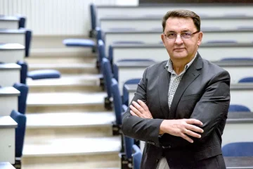 ПОТВРДЕНО: Претседателката го предложила професорот Трајко Славески за гувернер на НБРМ