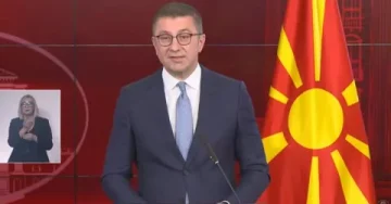ЗДРАВСТВОТО Е ПРИОРИТЕТ: Наскоро почнува изградбата на Штипската клиника, кичевската болница и реконструкција на тетовската клиника, вели Мицкоски