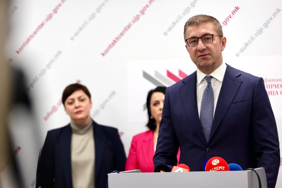 Мицкоски: Е-фактурата ќе стави крај на фантом-фирмите и ќе го заштити буџетот