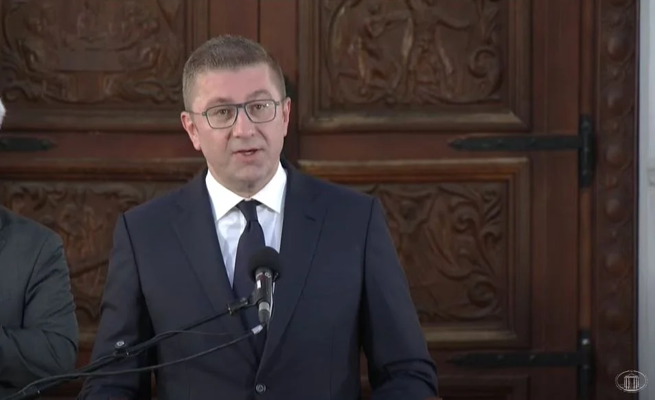 Мицкоски: Oтпочнавме над 250 поголеми проекти, за повеќе од 3 пати ќе се зголеми бројот на проекти за следната година