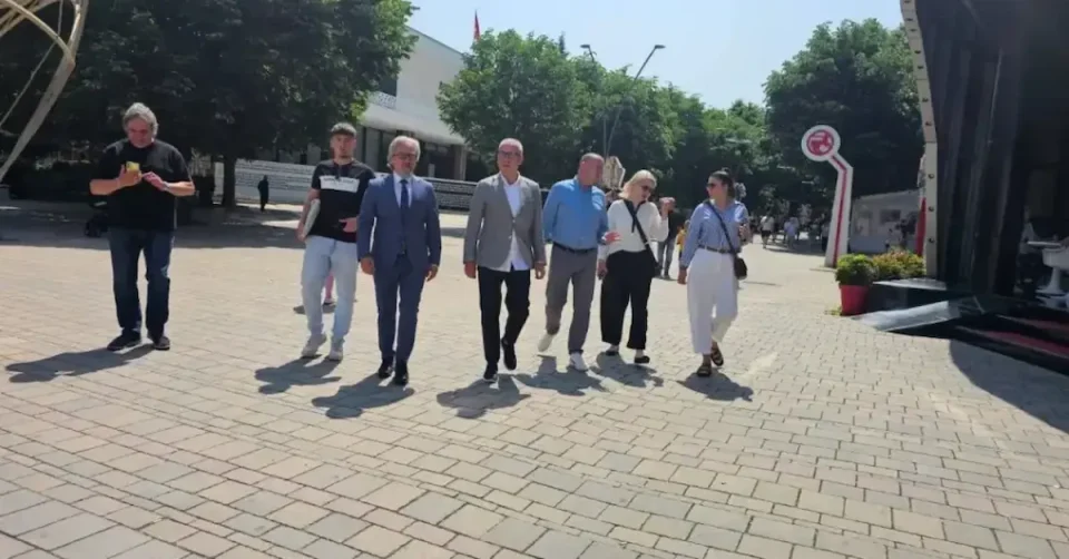 Фатмир Лимани најави можност за отворање македонски конзулат во Корча