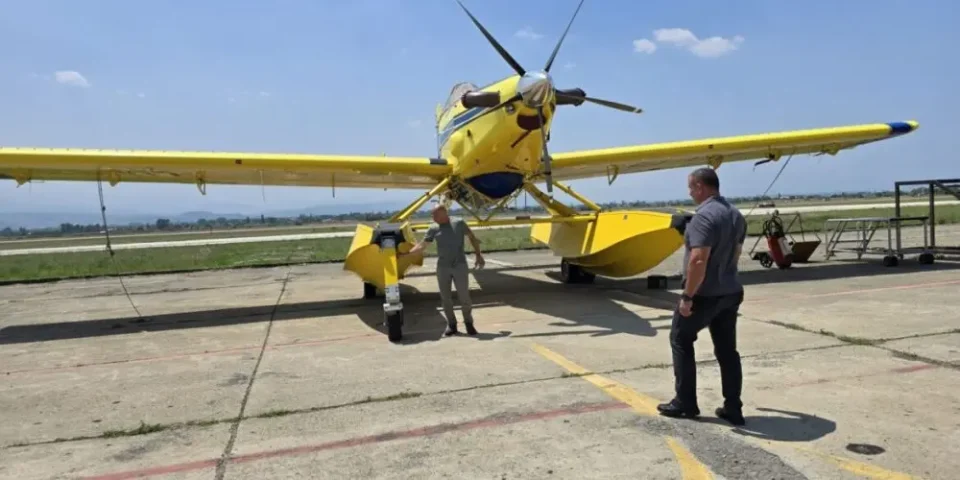 ПОЖАРОТ ВО ВИЗБЕГОВО СТАВЕН ПОД КОНТРОЛА: 7 возила и 20 пожарникари на терен