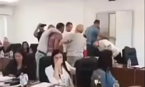 Акиов пријавен в полиција за вчерашниот напад