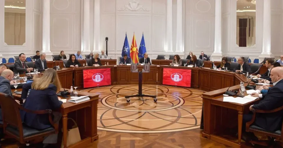 ДЕТЕКТИРАЊЕ, ЗАМРЗНУВАЊЕ И КОНФИСКАЦИЈА НА ИМОТ: Владата одобри пакет мерки за борба против имот стекнат на незаконит начин