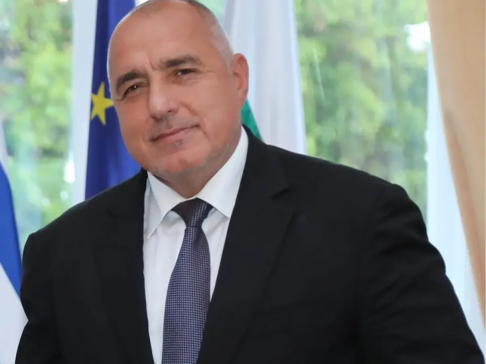 ВМРО-ДПМНЕ: Дали зад нападот на македонскиот идентитет стои СДС поради блискоста со Борисов?