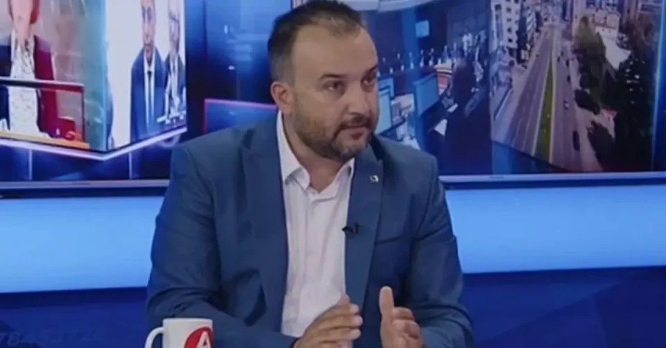 Лефков: Опозицијата шири навреди и сомнителни вести наместо идеи и критика