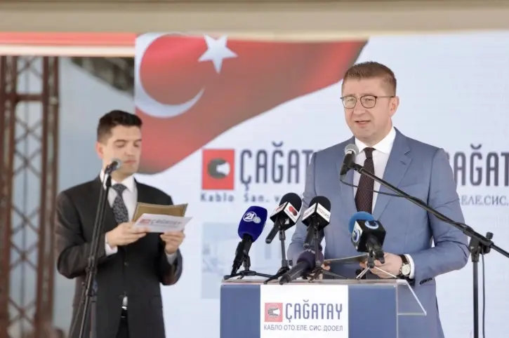 Мицкоски: Нашата цел е да ја направиме Македонија земја на можности