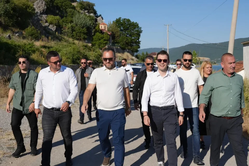 Македонците во Албанија не се заборавени: Муцунски, Тошковски и Љутков во Пустец и Мала Преспа