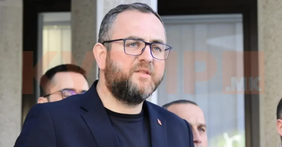 Тошковски: Осудувам каков било напад, но ја повикувам Арсовска да не бега од МВР и од институциите