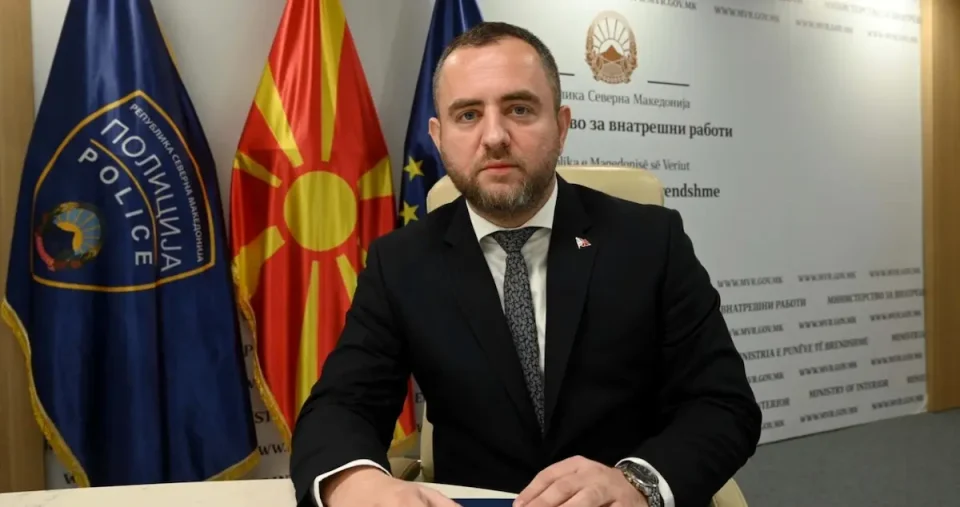 Тошковски: Началник без стаж не може да има – опозицијата манипулира со законот