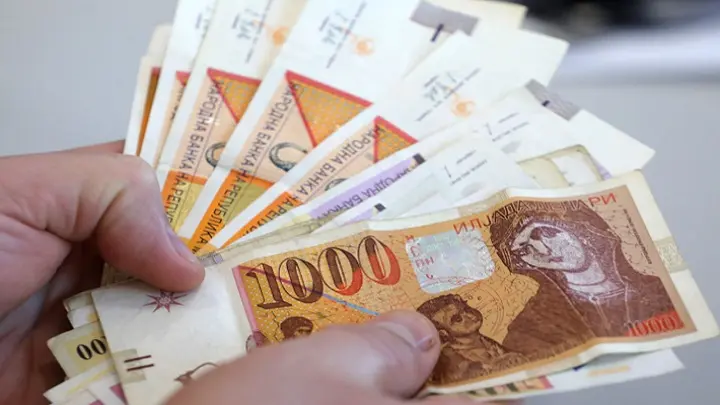 ОВА СЕ НАЈПЛАТЕНИТЕ ПЕТ ПРОФЕСИИ ВО МАКЕДОНИЈА: ИТ секторот со над 100.000 денари месечно