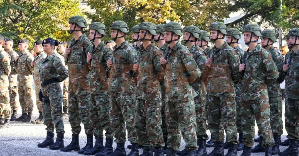 ВМРО-ДПМНЕ: 106 милиони евра за модернизација на Армијата, прием на 300 војници, обезбедени 13,7 милиони евра за исплата заостанати надоместоци