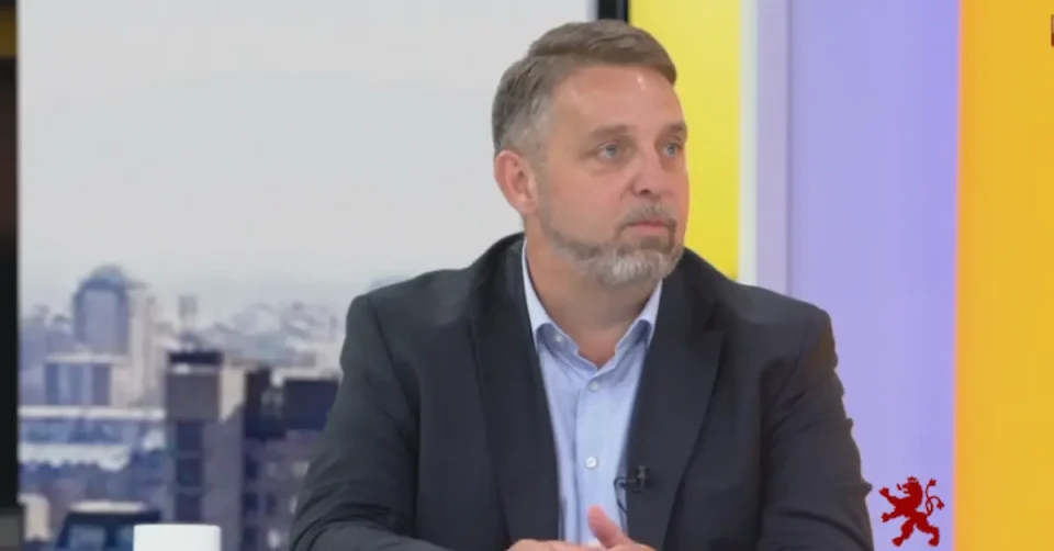 Во служба на граѓаните: Сотир Лукровски со заложба за подобар Карпош преку директна комуникација со жителите