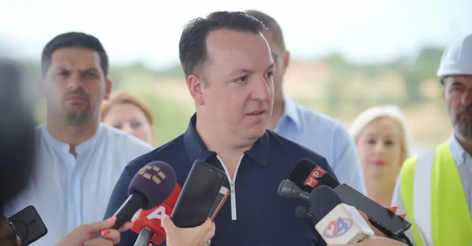 (ВИДЕО) Николоски: Со засилено темпо работиме на автопатот Охрид – Кичево!