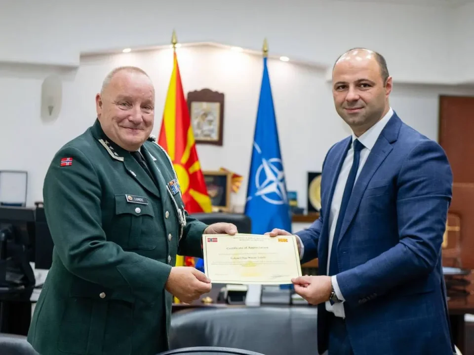 Министерот Мисајловски се сретна со одбранбеното аташе на Норвешка