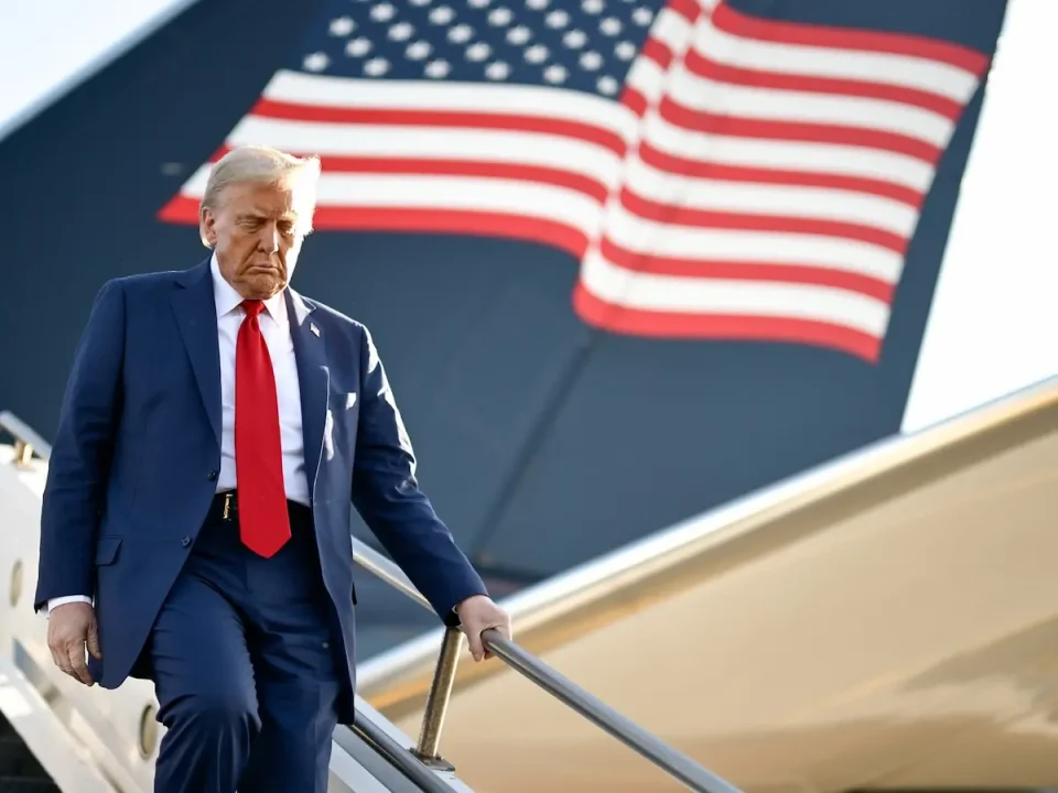 Трамп пред средбата со Путин: Можни територијални отстапки и безбедносни гаранции за Украина
