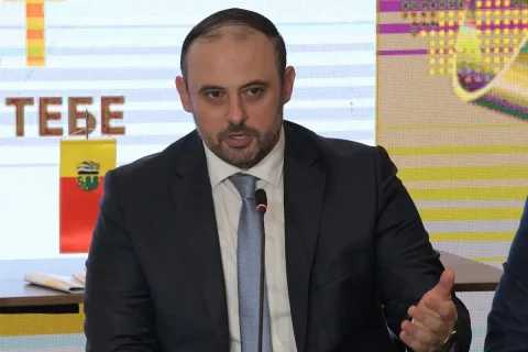 НЕКОЈ СИ ИГРА СО ЗДРАВЈЕТО НА ГРАЃАНИТЕ: Овие пожари се со цел да предизвикаат политички пожари пред локалните избори, вели Ѓорѓиевски