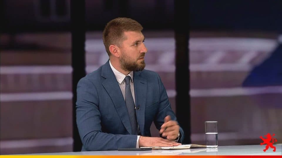 (ВИДЕО) Митески: Аеродром е наш дом, тука ја градиме нашата иднина