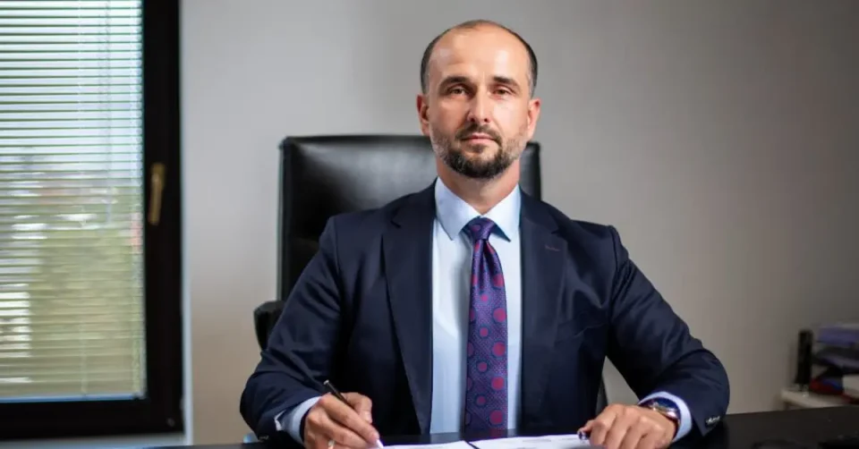 МАКЕДОНИЈА НА ПРАВИОТ ПАТ: ЕУ го потврдува напредокот во правосудството, вели Муртезани