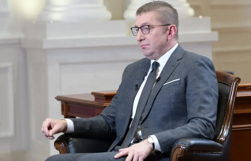 НЕ ПОСТОЈАТ ТАКВИ ОКОЛНОСТИ: Дури и ДУИ да победи во клучните општини, нема да има предвремени парламентарни избори, вели Мицкоски