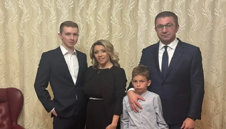 СКАНДАЛОТ ДОБИВА ПОГОЛЕМИ РАЗМЕРИ: Тајната полиција го следела и семејството на Мицкоски!?