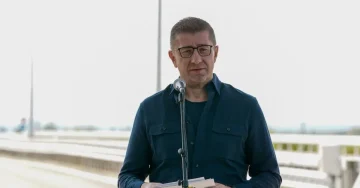 Мицкоски утре во Куманово: Посета на кланицата БДА Компани и спортскиот комплекс Соколана