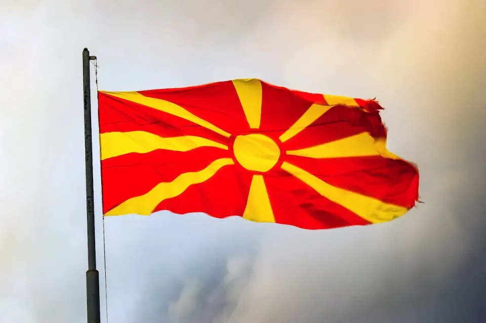 Три неработни денови за сите граѓани остануваат до крајот на оваа година
