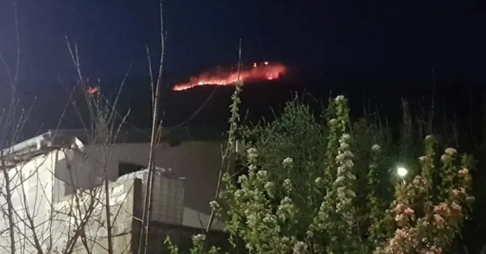 ПОЖАРИ НИЗ ДРЖАВАТА: Огнот во Арачиново изгаснат – пет се под контрола