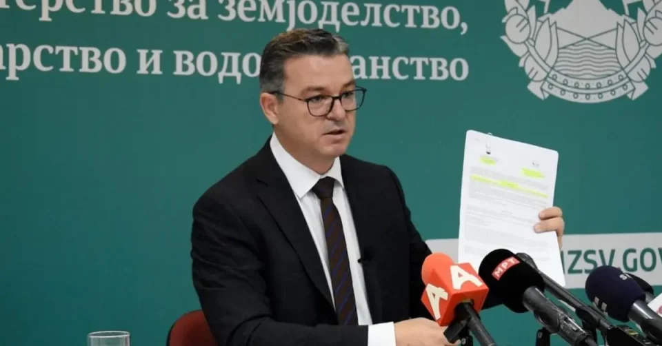 РАСТ НА ЛОЗАРСТВОТО: Македонија бележи значителен пораст во производството на грозје, вели Трипуновски