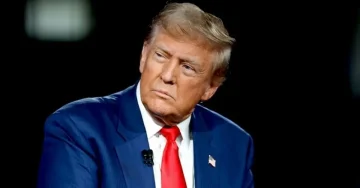 САД ГО ЗГОЛЕМУВА ПРИТИСОКОТ: Трамп ја предупредува Русија со нови санкции по воздушните напади врз Украина