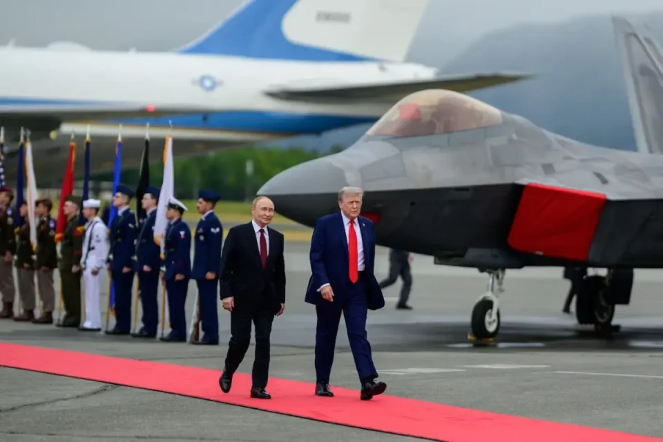 ТРАМП СТАНУВА НЕТРПЕЛИВ: Ако Русија одбие да преговара, ќе биде многу лошо за неа, предупредува Венс