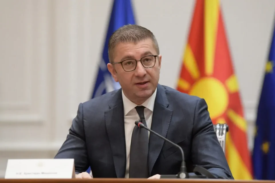 Премиерот Мицкоски во посета на општина Јегуновце