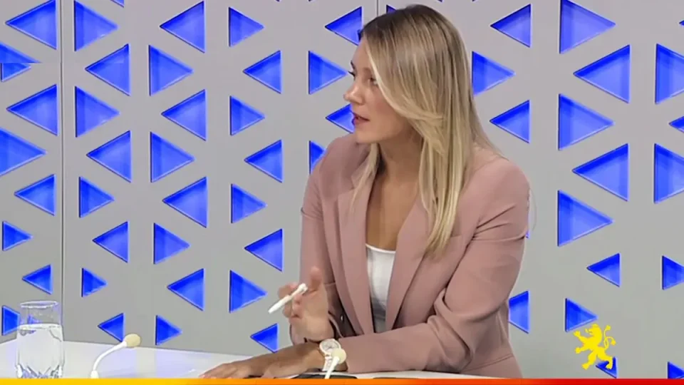 ВМРО-ДПМНЕ НЕ ПРЕГОВАРА: Јазикот, идентитетот и културата се неприкосновени црвени линии, вели Митева